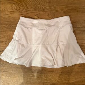 Elegant White Mini Skirt